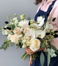 Bridal bouquet LOV 18